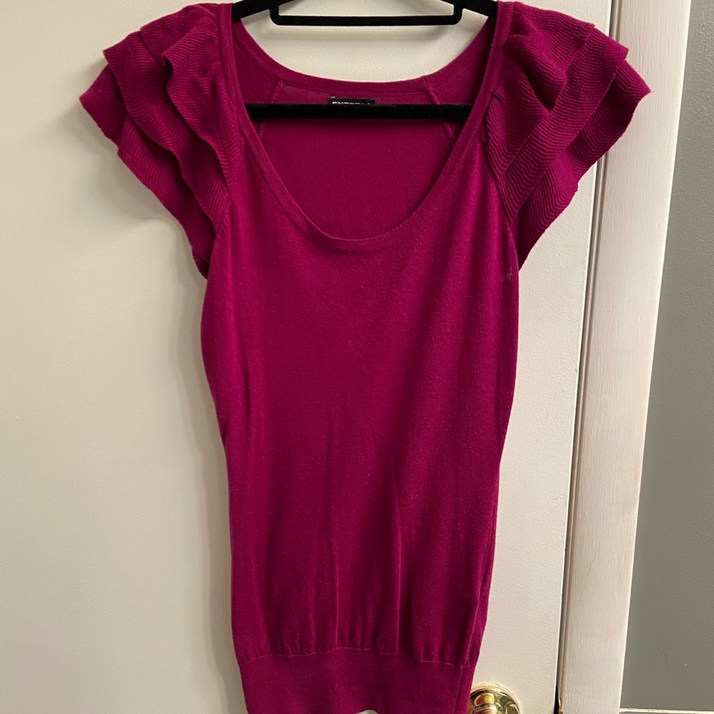 Express knit ruffle sleeve top